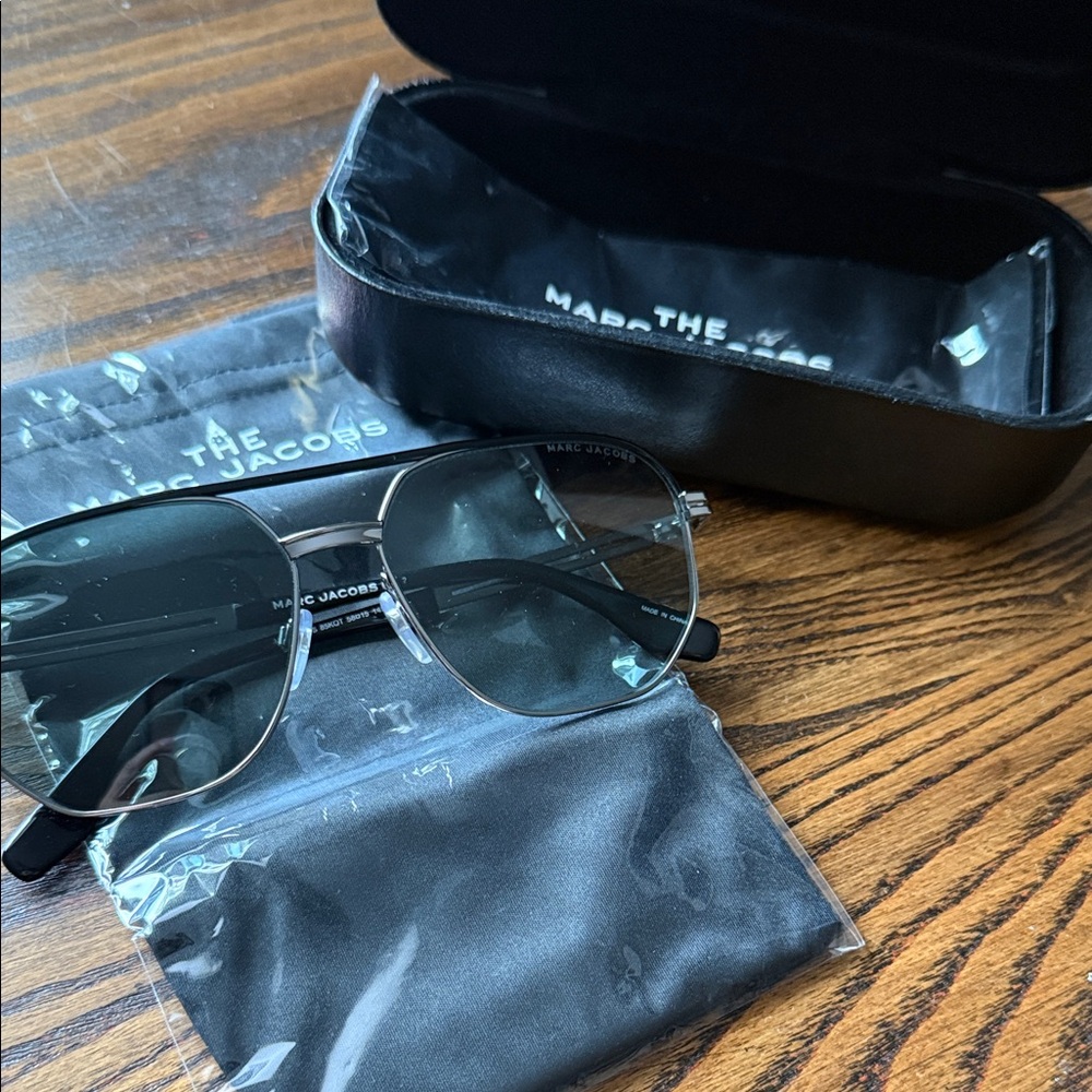Marc Jacobs Silver and Black Sunglasses
